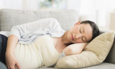 性生活后久躺會(huì)增加懷孕率嗎 性生活平躺多久最好