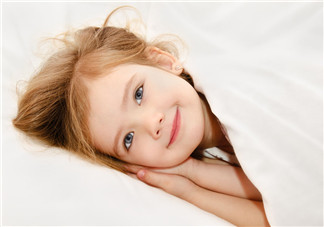 小孩晚上磨牙怎么辦 寶寶睡覺(jué)磨牙的常見(jiàn)病因