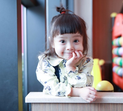 寶寶三歲了的簡短感言 寶寶三歲生日媽媽心情感慨