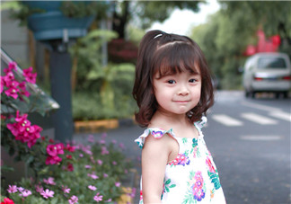 孩子五歲了的簡短感言 感慨孩子不經(jīng)意間長大的心情說說