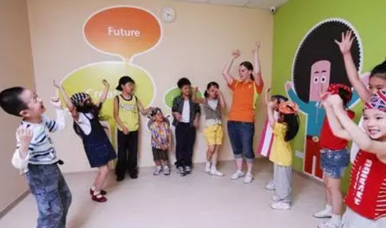 小孩學英語動畫片和兒歌哪個好 英文動畫片和兒歌更有效