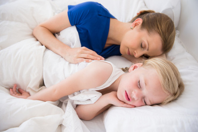 小孩晚上磨牙怎么辦 寶寶睡覺磨牙的常見病因