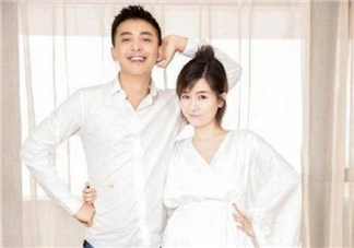 李晟李佳航如何教寶寶早教 月子里的寶寶怎樣早教