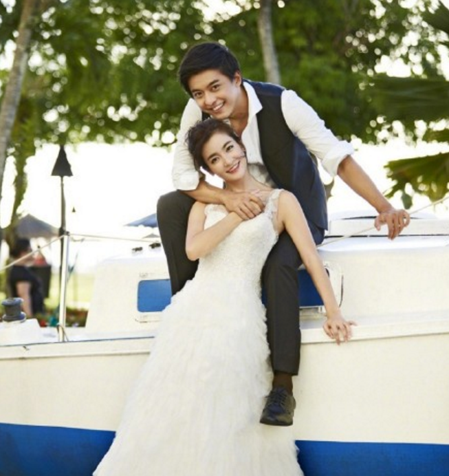 李晟李佳航如何教寶寶早教 月子里的寶寶怎樣早教