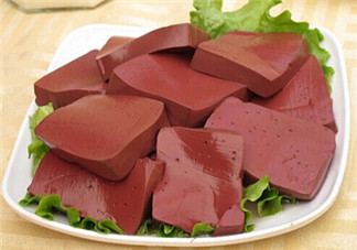 豬血孕婦可以吃嗎 孕婦吃豬血有哪些好處 豬血孕婦可以吃嗎 孕婦吃豬血有哪些好處