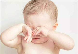 嬰兒怎樣確定是出疹子 嬰兒出疹子如何治療