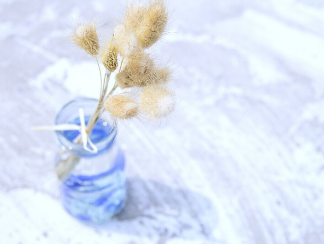 夏天開空調(diào)的心情說說 關(guān)于開著空調(diào)的經(jīng)典句子短語