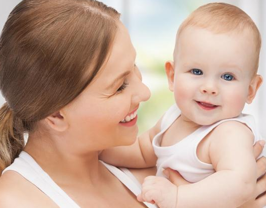 夏天能給孩子斷奶嗎 為什么不能在夏天斷奶 夏天能給孩子斷奶嗎 為什么不能在夏天斷奶