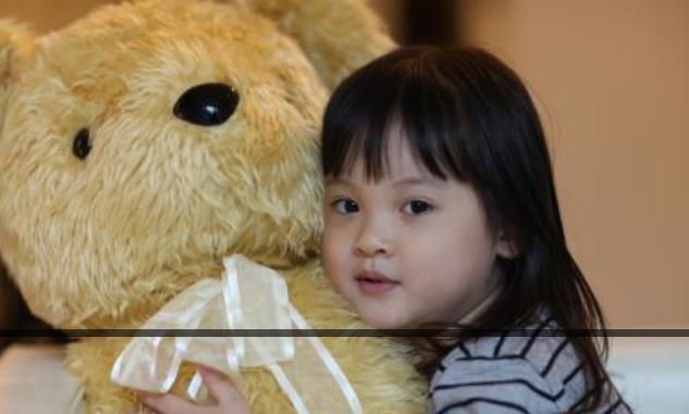 小孩性格孤獨內向吃什么好 孩子有孤獨癥傾向什么食物 小孩性格孤獨內向吃什么好 孩子有孤獨癥傾向什么食物