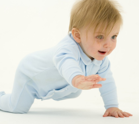 夏天孩子流鼻血怎么辦 夏天為什么容易流鼻血