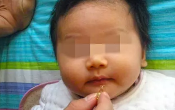 給寶寶防曬會導(dǎo)致缺鈣嗎 夏天要不要補充維生素AD