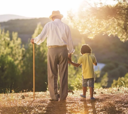 隔代教育好不好利弊分析 親子教育不能缺席