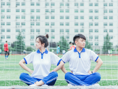 畢業季我們不分手的經典語錄 畢業季我們不分手的心情說說圖片 畢業季我們不分手的經典語錄 畢業季我們不分手的心情說說圖片