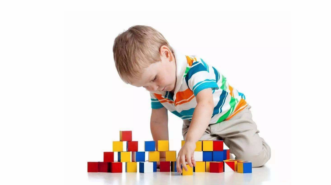 孩子不知不覺長大的心情說說 感慨孩子總是在不經意間長大的句子朋友圈