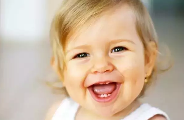 六一送小孩禮物時該怎么說 兒童節(jié)送孩子禮物說什么話