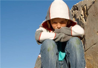 孩子在公共場合鬧情緒怎么辦 讓孩子學會疏導憤怒