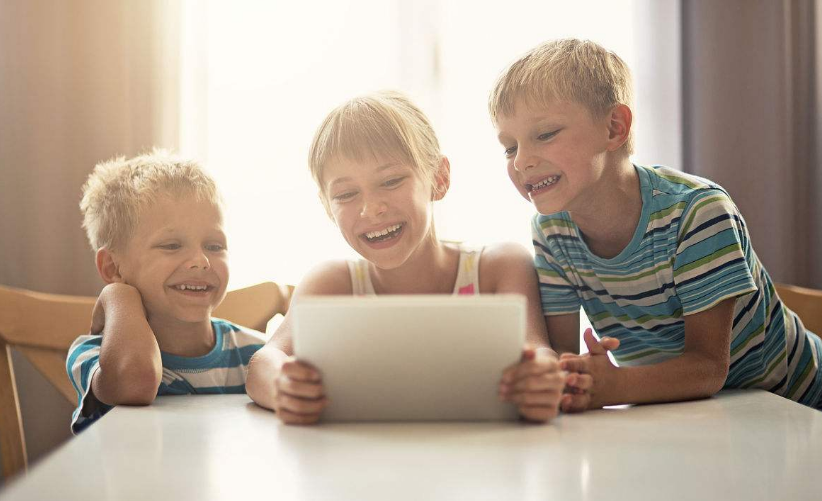 節假日在家怎么陪孩子玩 休息在家陪孩子怎么玩好2018