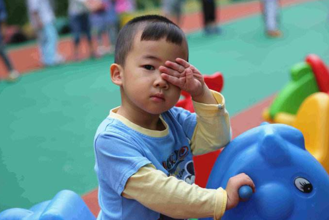 孩子不愿意上幼兒園怎么辦 怎么解決孩子愿意上幼兒園情況2018