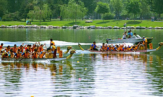 端午節為什么要賽龍舟 怎么給孩子講端午節的傳統習俗