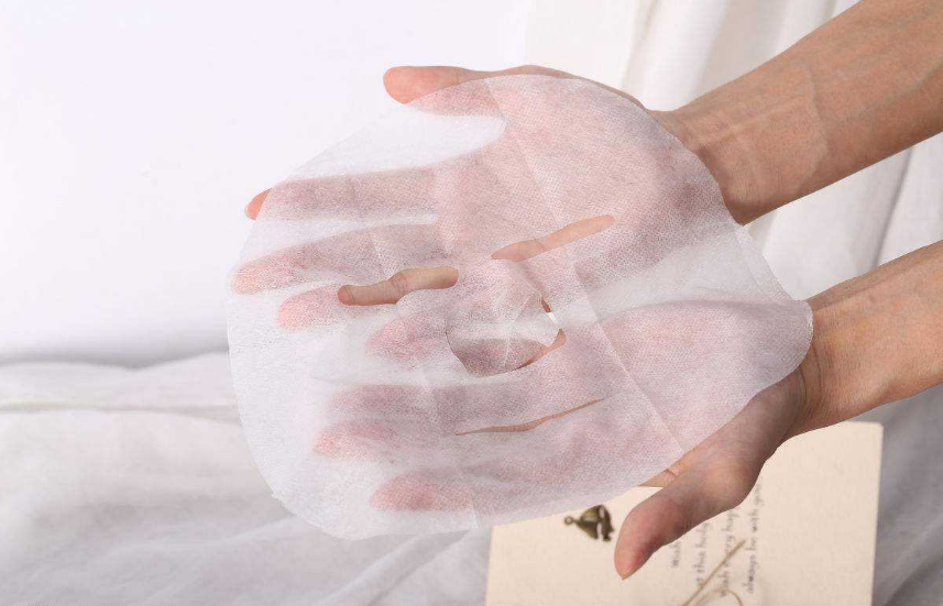 用什么化妝水濕敷比較好 濕敷化妝水選擇分析