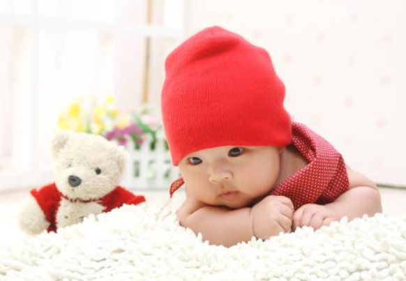 夏天寶寶間擦疹怎么辦 寶寶間擦疹預防方法