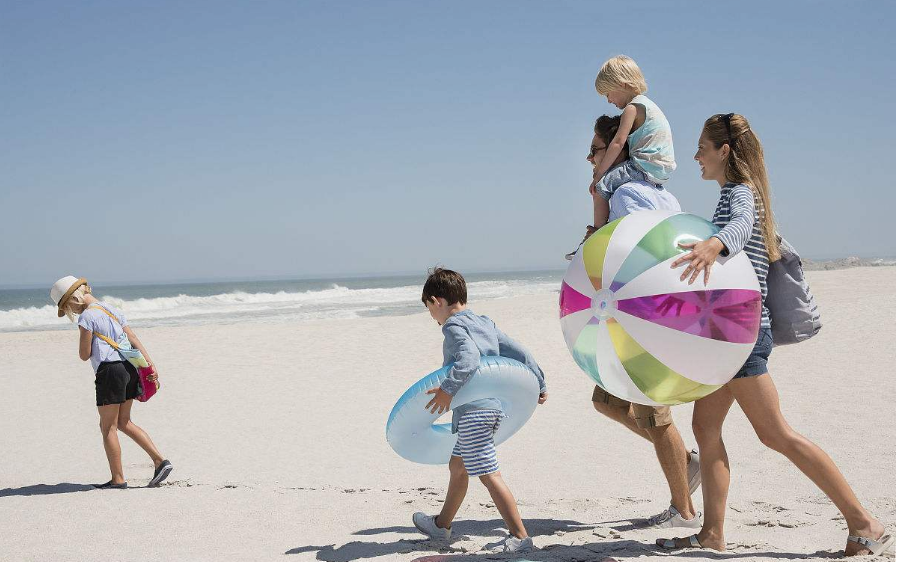 陪孩子散步感到幸福的心情說說 陪孩子散步的句子說說朋友圈