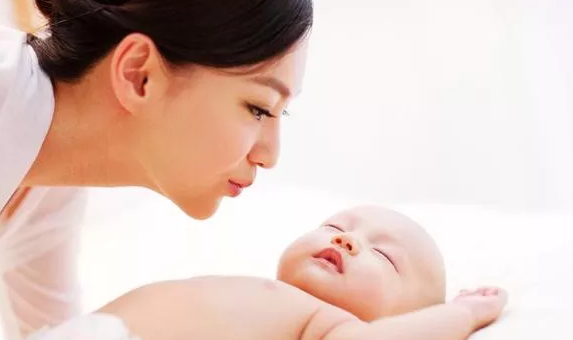 預產期在夏天要準備什么 孕婦夏天預產期物品清單