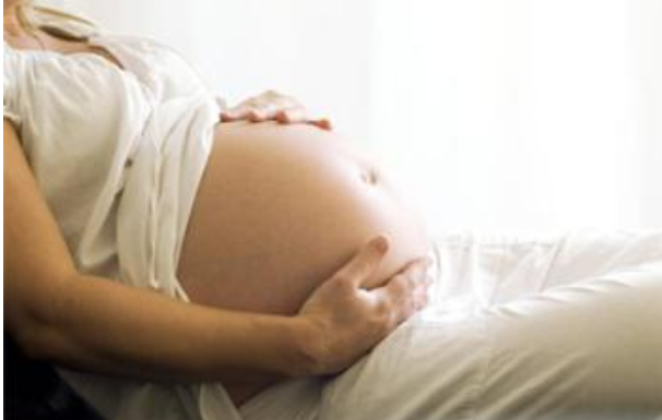 孕晚期孕婦夏天怎么睡覺 孕晚期孕婦夏天睡不著怎么辦