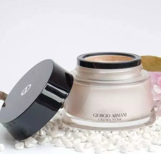 素顏霜什么牌子的比較好用 2018好用的素顏霜推薦