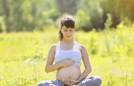 夏天孕婦熱射病怎么辦 孕婦要避開中午太陽出行