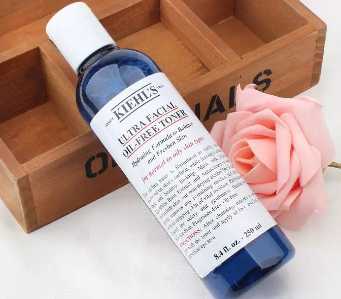 皮膚外油內(nèi)干用什么潔面產(chǎn)品比較好 適合外油內(nèi)干皮膚洗面奶推薦2018