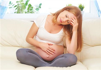 到了預產期遲遲不發動怎么辦 孕媽一定要鎮定注意胎動的情況