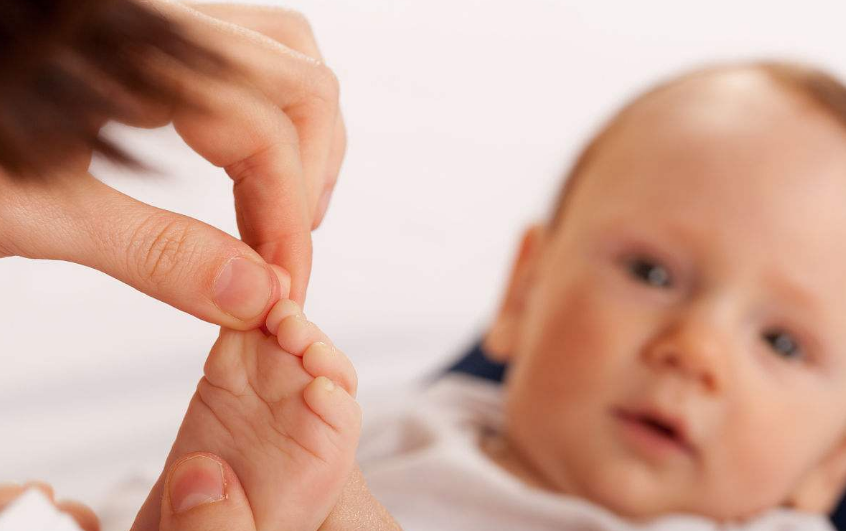 平時怎么給孩子推拿按摩 給孩子按摩保健手法2018