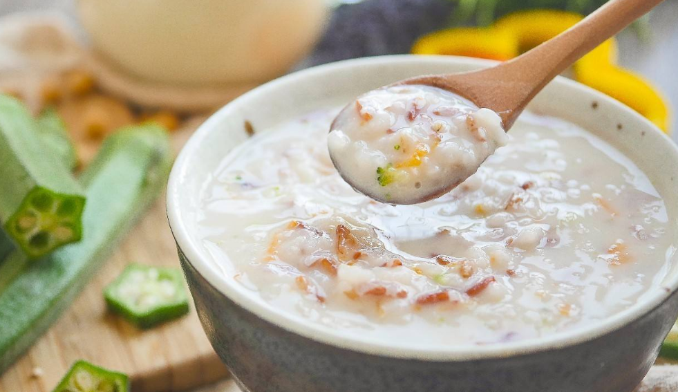 幾歲個孩子添加輔食比較好 專家和醫生是怎么建議的2018 幾歲個孩子添加輔食比較好 專家和醫生是怎么建議的2018