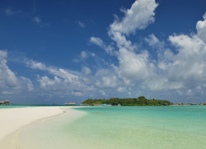 夏天太陽(yáng)好大的心情說(shuō)說(shuō) 這個(gè)夏天注定要曬黑了句子圖片 夏天太陽(yáng)好大的心情說(shuō)說(shuō) 這個(gè)夏天注定要曬黑了句子圖片