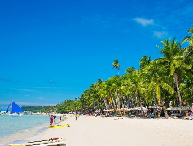 夏天太陽(yáng)好大的心情說(shuō)說(shuō) 這個(gè)夏天注定要曬黑了句子圖片 夏天太陽(yáng)好大的心情說(shuō)說(shuō) 這個(gè)夏天注定要曬黑了句子圖片