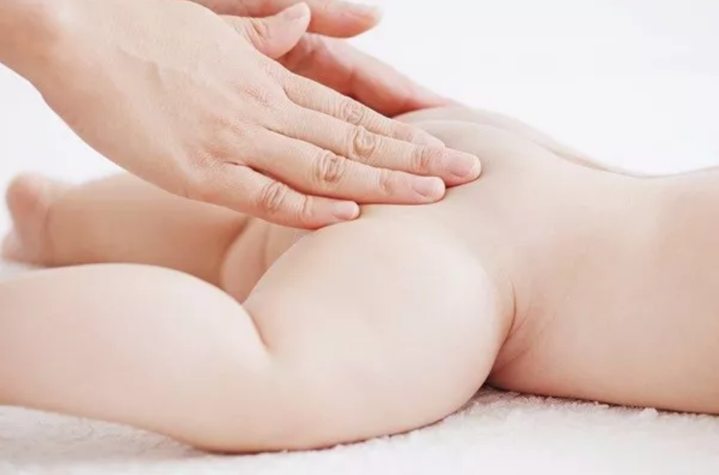 夏季寶寶腹瀉怎么治療 寶寶腹瀉怎么回事