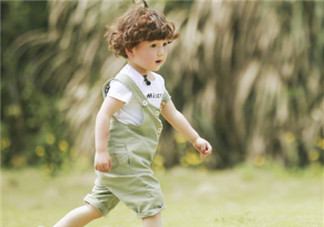 2-4歲的小孩怎么帶好 家長忽略了孩子的游戲心理