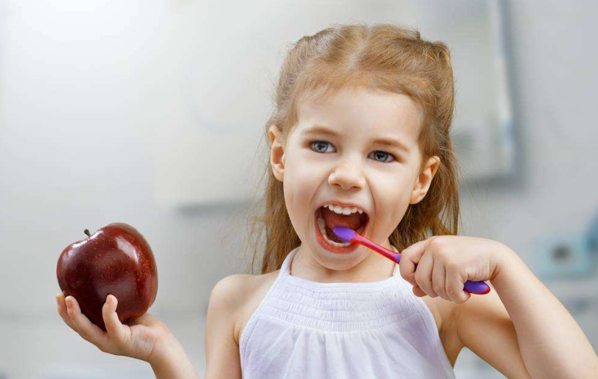 如何保護孩子的乳牙 孩子的乳牙護理方法2018