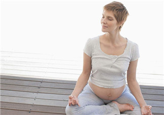 懷孕下肢水腫脹痛怎么辦 孕期下肢水腫脹痛如何治療