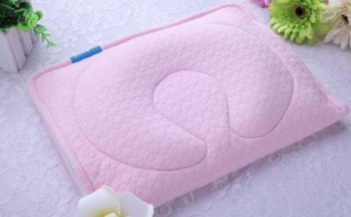 孩子多大可以用枕頭 2018寶寶使用枕頭建議 孩子多大可以用枕頭 2018寶寶使用枕頭建議