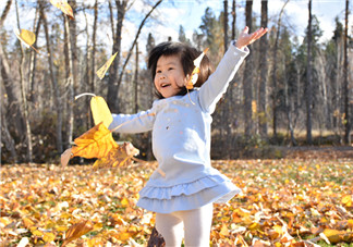 3歲寶寶如何教育方法 父母要有意識地約束自己的言行 3歲寶寶如何教育方法 父母要有意識地約束自己的言行