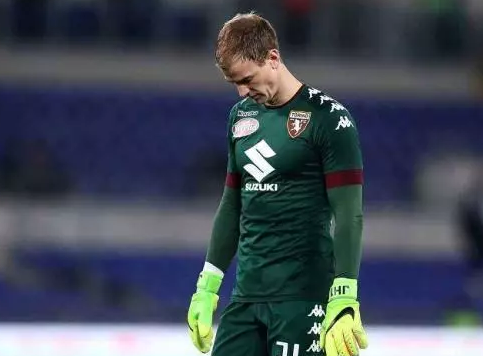 在家看世界杯說說朋友圈2018 一個(gè)人在家看世界杯喝啤酒也是一種幸福 在家看世界杯說說朋友圈2018 一個(gè)人在家看世界杯喝啤酒也是一種幸福