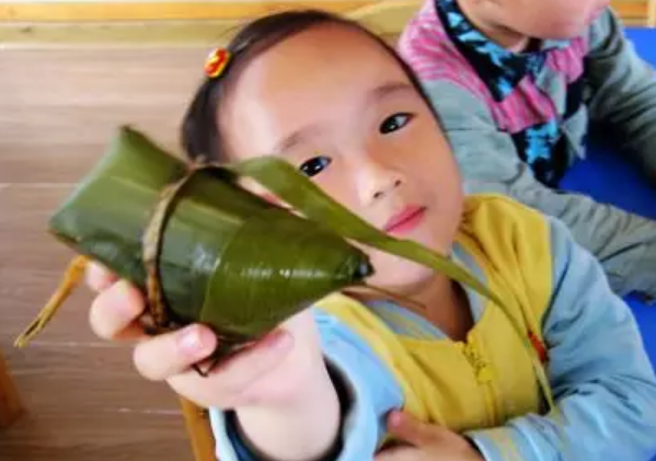 寶寶吃粽子好不好2018 寶寶吃粽子有哪些危險(xiǎn)
