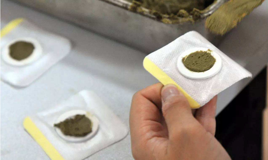 貼三伏貼能不能治療過敏 2018冬病夏治三伏貼有用嗎