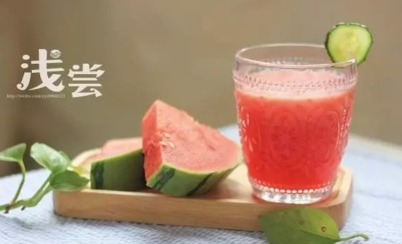 怎么判斷孩子發燒是不是夏季熱2018 寶寶夏季熱吃什么食物好 怎么判斷孩子發燒是不是夏季熱2018 寶寶夏季熱吃什么食物好