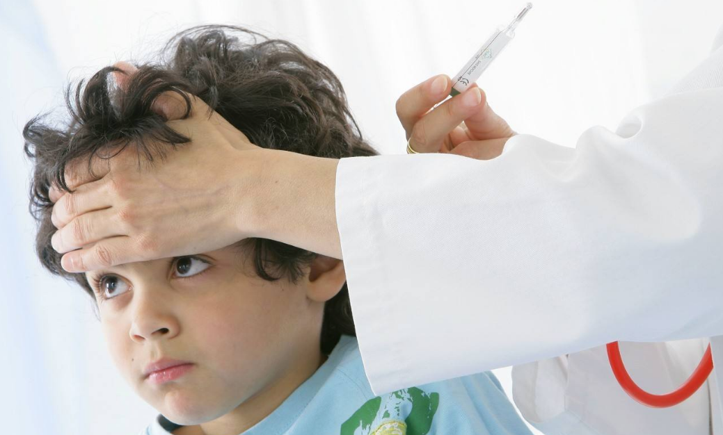 天熱變化大怎么幫孩子穿衣服 2018三伏天寶寶如何穿不生病