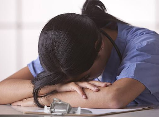 吹空調著涼了頭痛怎么辦 空調溫度設定要適宜 吹空調著涼了頭痛怎么辦 空調溫度設定要適宜