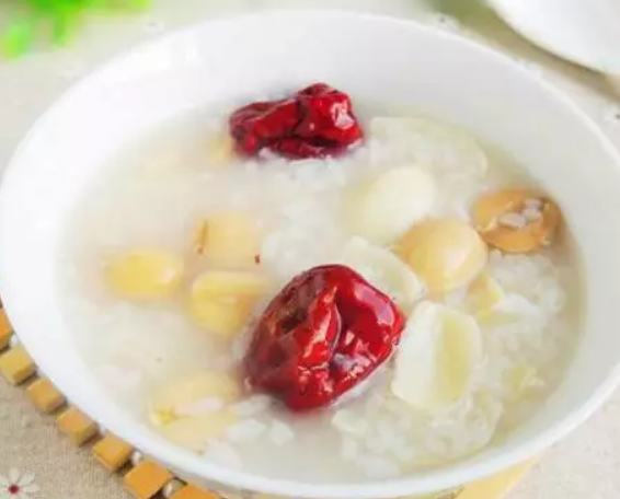 小孩夏天適合喝什么粥 2018夏天喝什么粥養(yǎng)生 小孩夏天適合喝什么粥 2018夏天喝什么粥養(yǎng)生