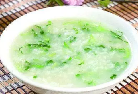 小孩夏天適合喝什么粥 2018夏天喝什么粥養(yǎng)生 小孩夏天適合喝什么粥 2018夏天喝什么粥養(yǎng)生